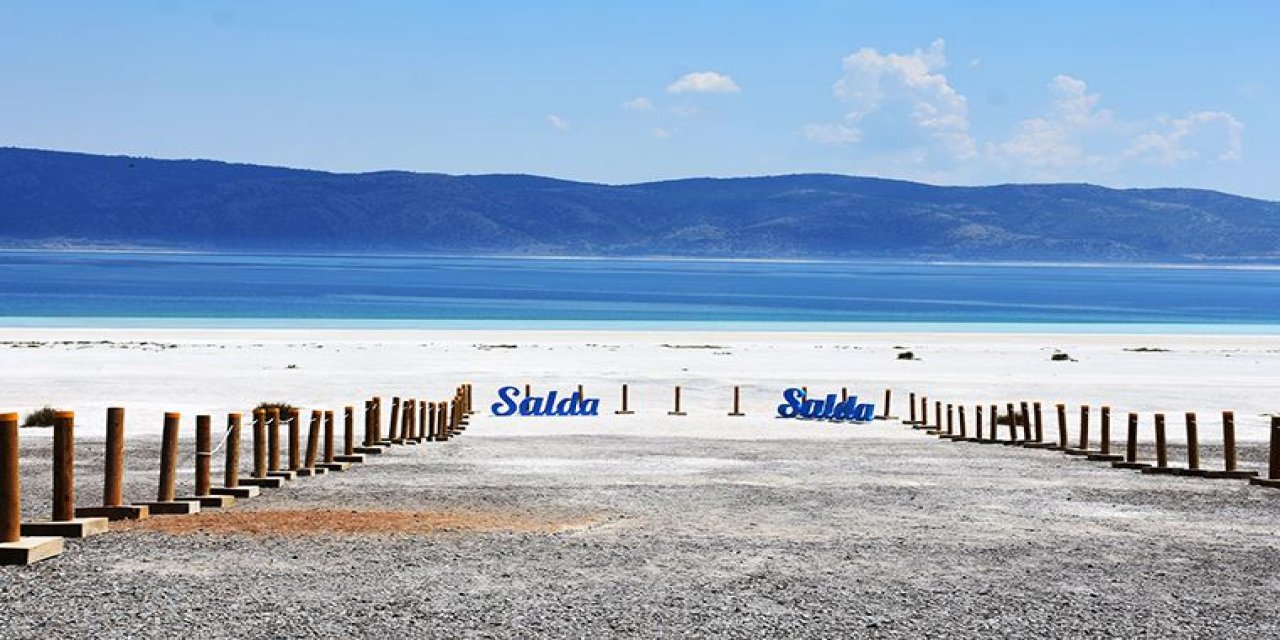 Salda Gölü'nden alınan suyun analiz sonuçları açıklandı!