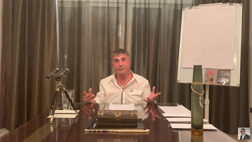 Sedat Peker'den çok tartışılacak yeni paylaşım! Mehmet Ağar'a seslendi... 'Muğla Emniyet Müdürü Suat da seyrediyor'