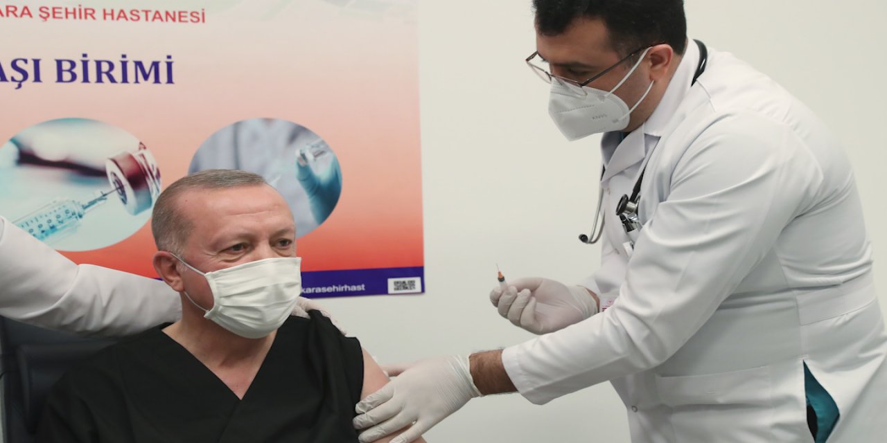 Erdoğan’ın 3 doz aşısının sırrı! İstifa eden Bilim Kurulu üyesi açıkladı!