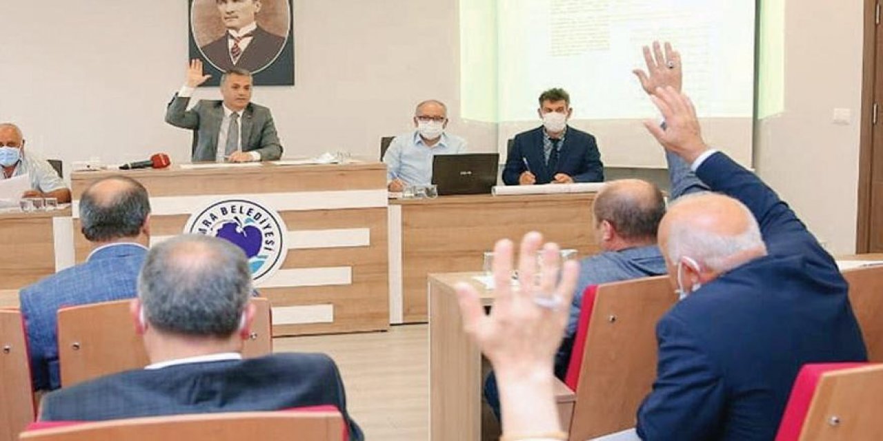 Benzin istasyonu arazisi satışı AKP’yi karıştırdı! 5 meclis üyesi istifa etti!