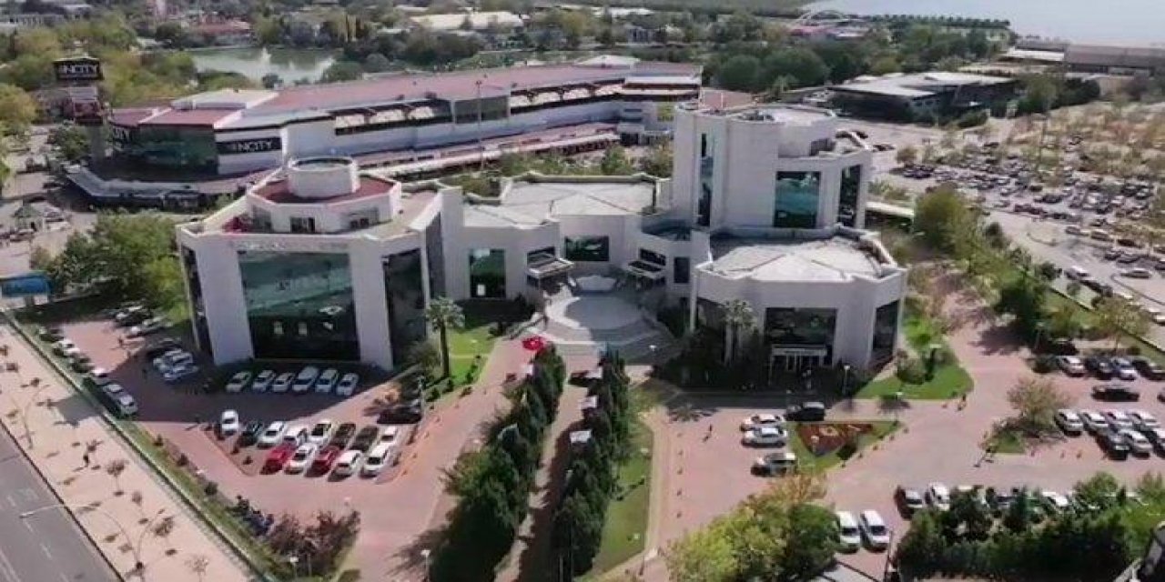 AKP’li belediyeler Erdoğan'ın memleketine yardım için birbirleriyle yarışıyor... Bir AKP’li belediye daha Rize için kolları sıvadı!