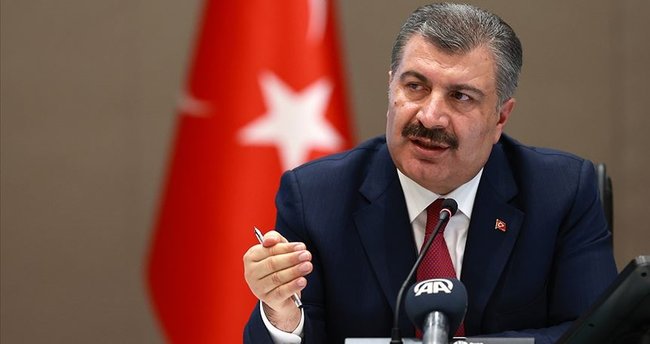Sağlık Bakanı Fahrettin Koca'dan 'aşılamada yeni yaş' açıklaması