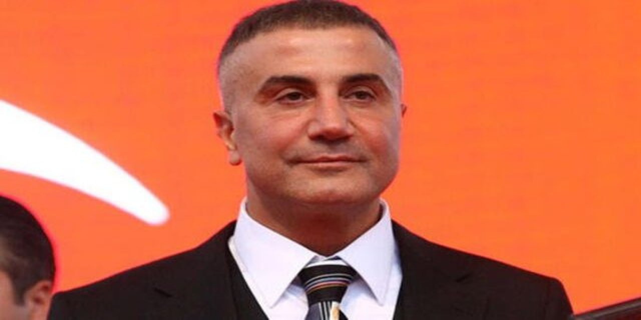 "Elimde kayıtlar var" diyerek bir kez daha Süleyman Soylu'ya seslendi! Sedat Peker'den gece yarısı yeni paylaşım! "Hiç bir tanesinin aklı başında kalmayacak size söz veriyorum"