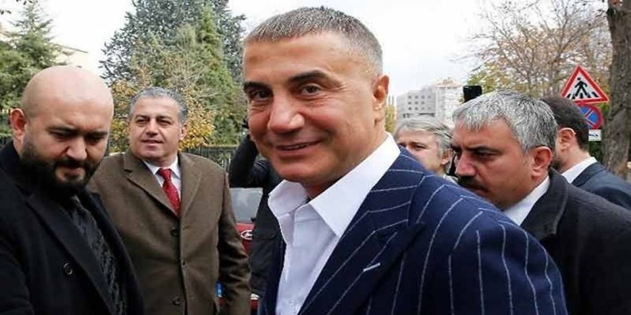 "Geliyor gelmekte olan" dedi ve yeni bir iddiayı gündeme taşıdı! Sedat Peker'den bomba "OYAK dosyası" paylaşımı... "Beni öldüremeyeceksiniz"