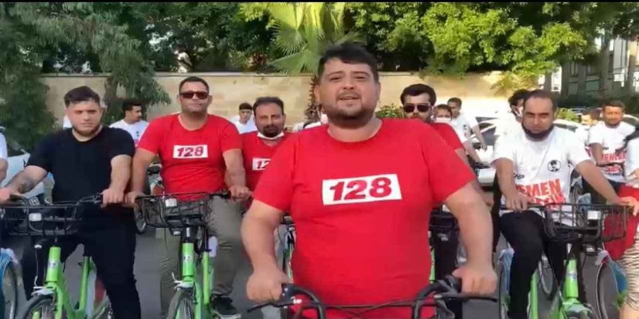 "Hodri Meydan, Biz Hazırız"  CHP'li gençler "erken seçim" için pedal çevirdi!