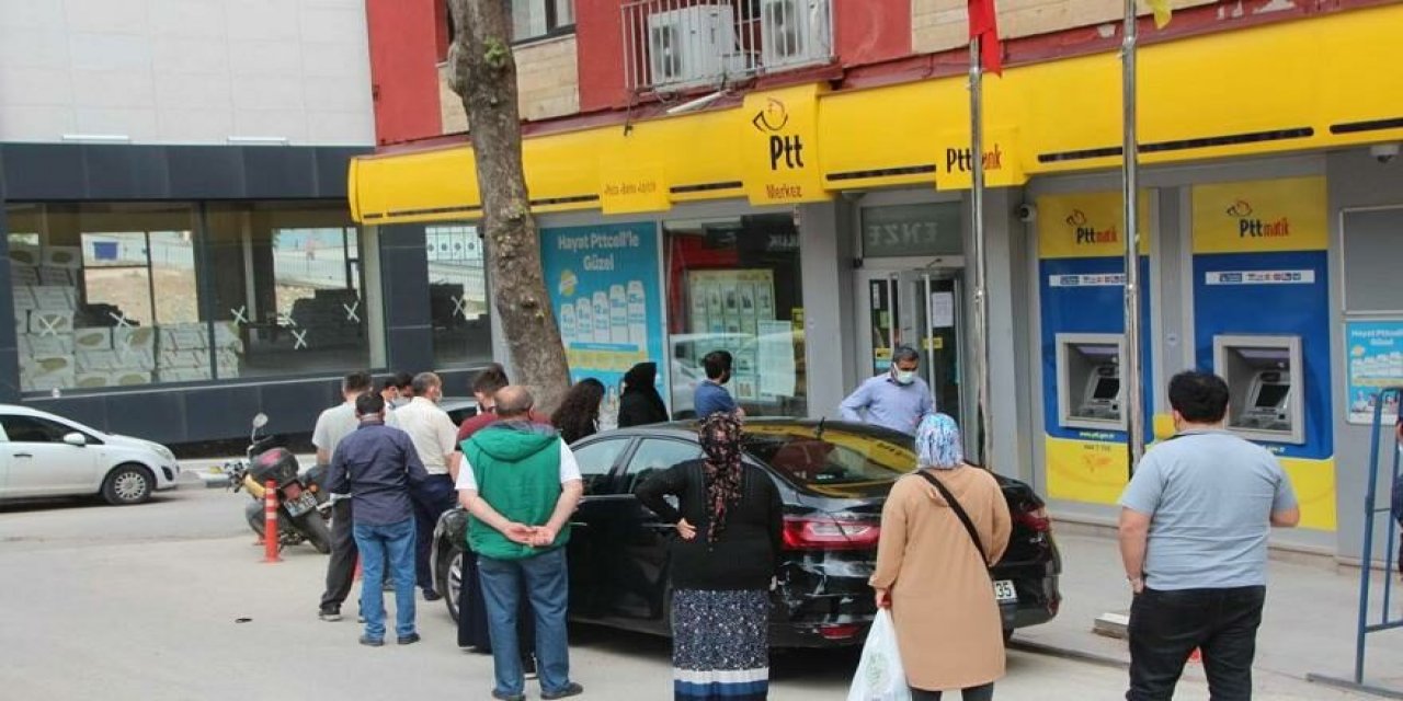 Vatandaş isyan bayrağını açtı! PTT’de fatura ödemeye "ek ücret" tepkisi...