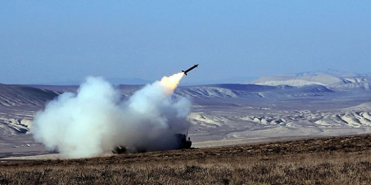 Azerbaycan Ermenistan’a ait savaş uçağını düşürdü