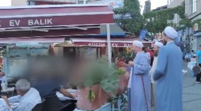 İnsanların yaşam tarzlarına karışmaya çalıştılar! 'Tebliğciyiz' diyen provokatörler yurttaşlara böyle müdahale etti, kadınları sansürledi!