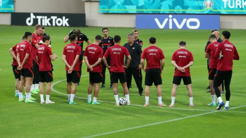 A Milli Takım İsviçre maçı hazırlıklarına başladı