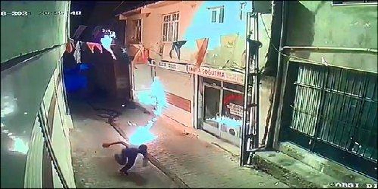AKP ilçe binasına molotoflu saldırı!