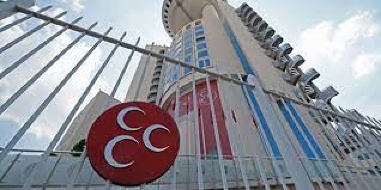 MHP'de sular durulmuyor! Bir kritik isim daha partiden ihraç ediyor!