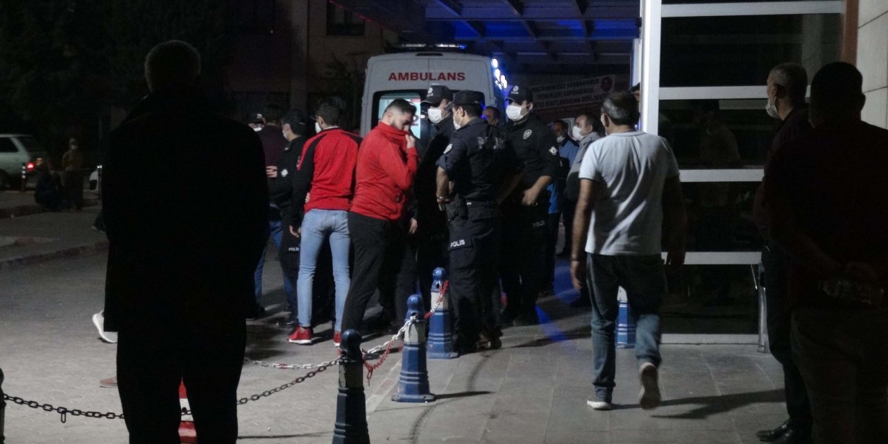 Kilis'te husumetli iki aile arasında silahlı- taşlı- sopalı kavga: 8 yaralı