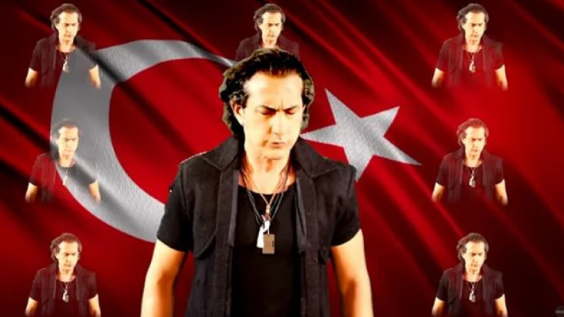 Kıraç'ın hazırladığı marş yeniden gündem oldu... Klipteki '8' detayı sosyal medyayı salladı