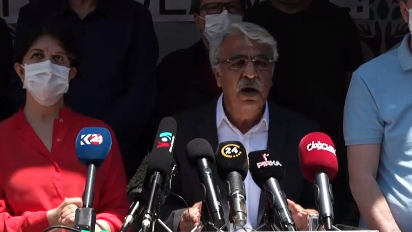 HDP'den AYM'nin iddianame kararına ilk yorum