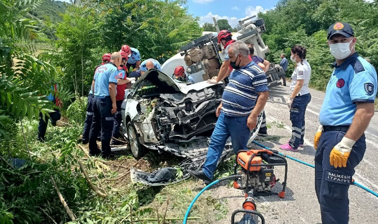 TIR araçları biçti! Yaralılar ve hayatını kaybedenler var