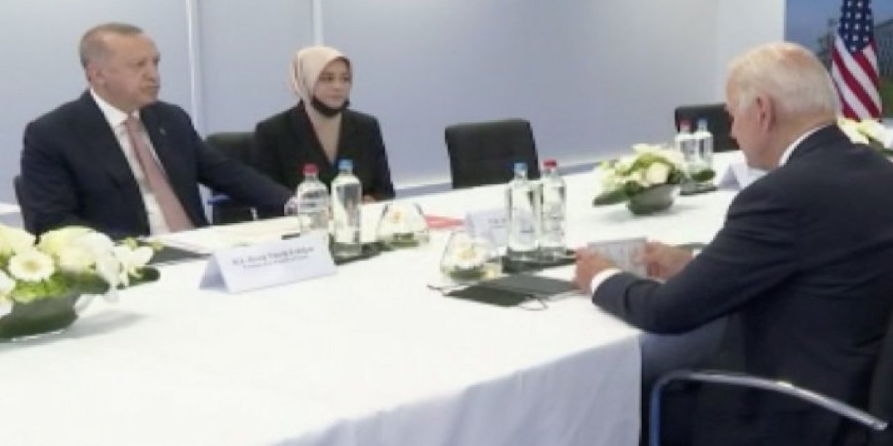 NATO gezisinde yanından hiç ayırmamıştı...  Erdoğan çevirmen eleştirisine ilk kez yanıt verdi