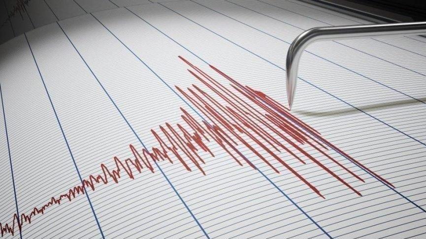 Bingöl'de korkutan deprem! Çevre illerde de hissedildi