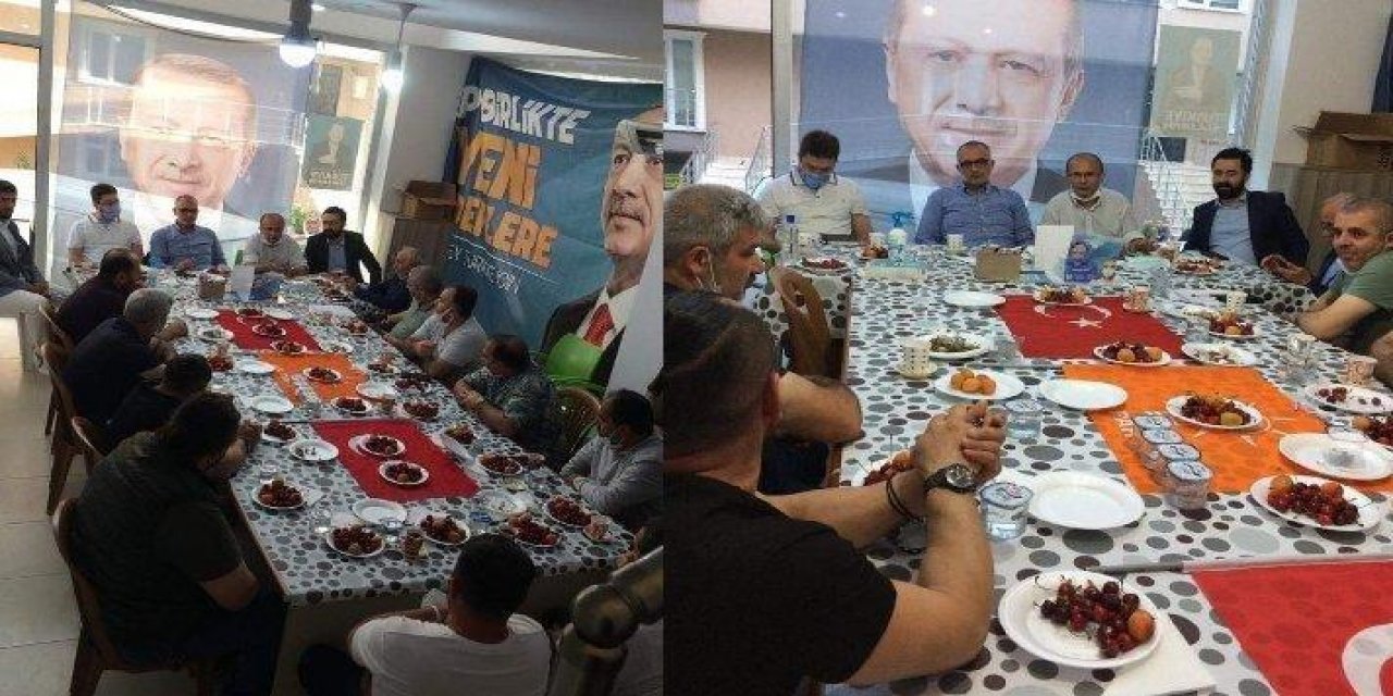 Türk bayrağını sofra bezi gibi kullanmışlardı... İYİ Parti'den bayrağa saygısızlık yapan AKP’lilere suç duyurusu!