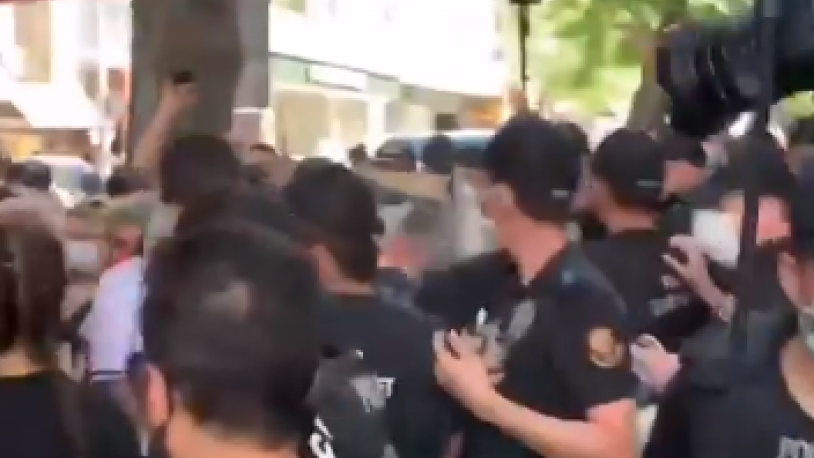 Ankara'da Onur Yürüyüşü'ne polis müdahalesi! Çok sayıda gözaltı var