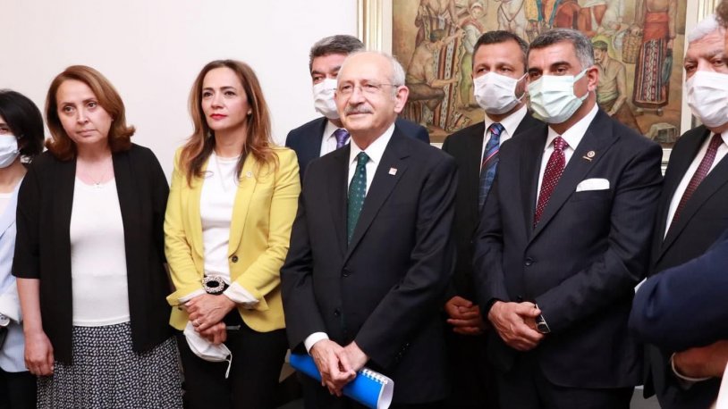 CHP heyeti Erzurum raporunu Kemal Kılıçdaroğlu'na sundu