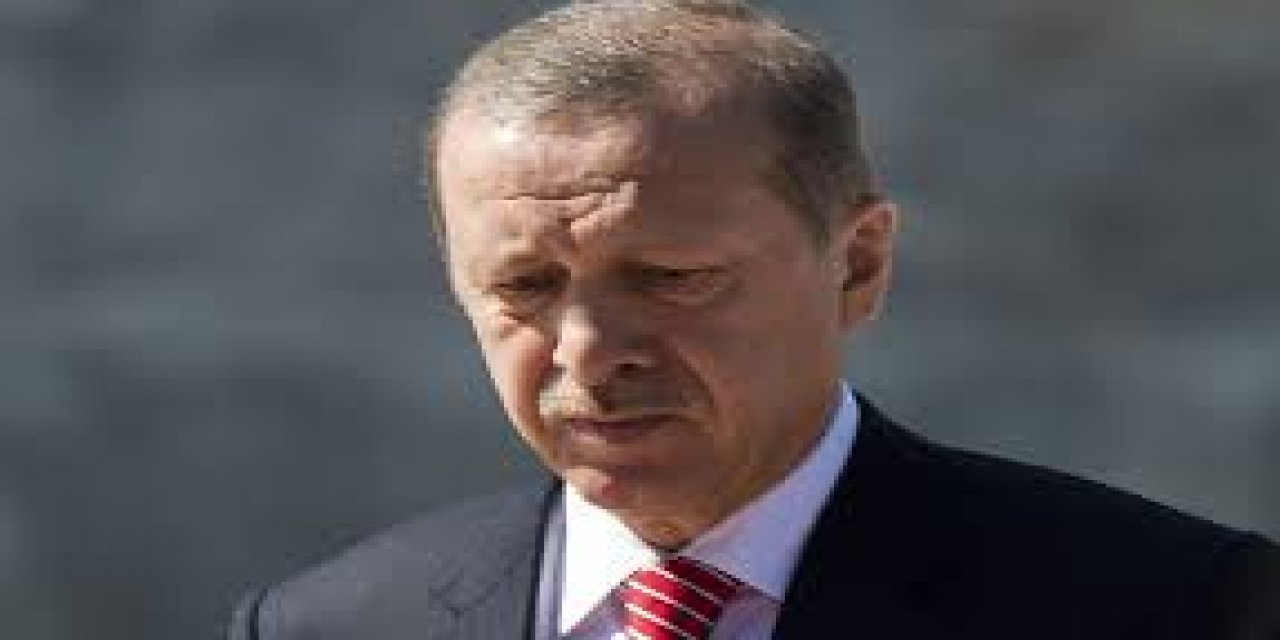 "Saray iktidarı çürüyor" Ahmet Takan Mehmet Metiner'in o yazısını alıntıladı ve... "Büyük kavga açık kaynaklara yansıdı..."