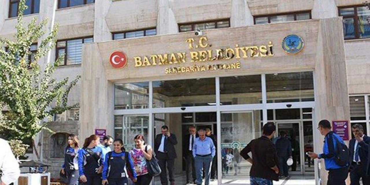 "Memur olabilmek için bu göreve getirildi" Özel kalem müdürlüğüne eski AKP gençlik kolları başkanı atandı