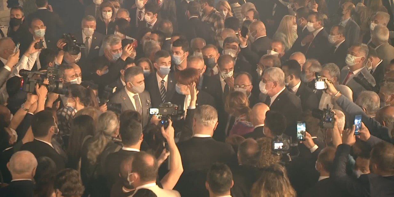 İYİ Parti'nin kuruluşunun 3'üncü yıl dönümü İzmir'de kutlandı