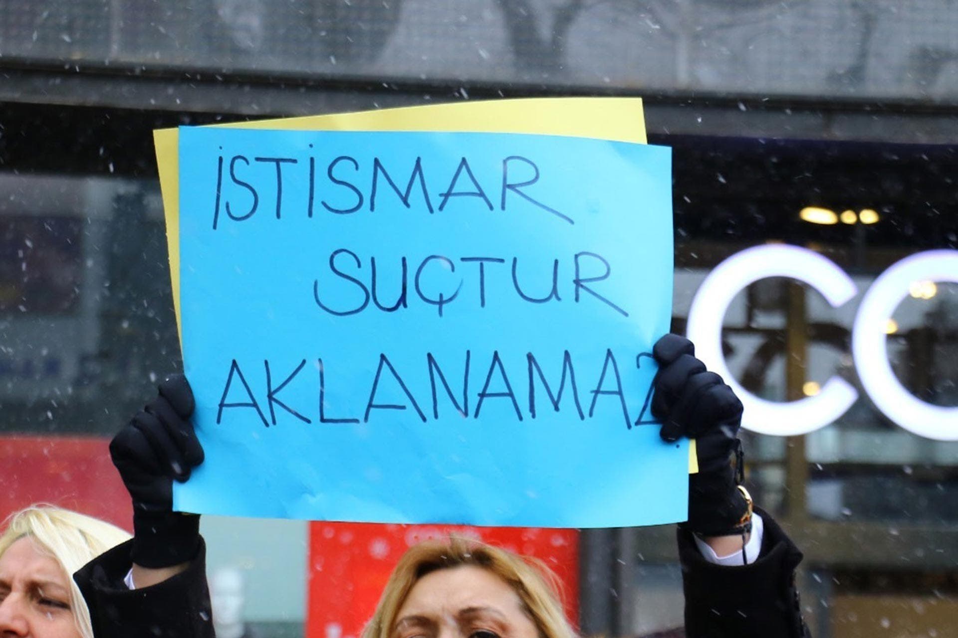 Anne ve babanın tutuklu yargılandığı ‘cinsel istismar’ davasında çocuklara kayyum atandı