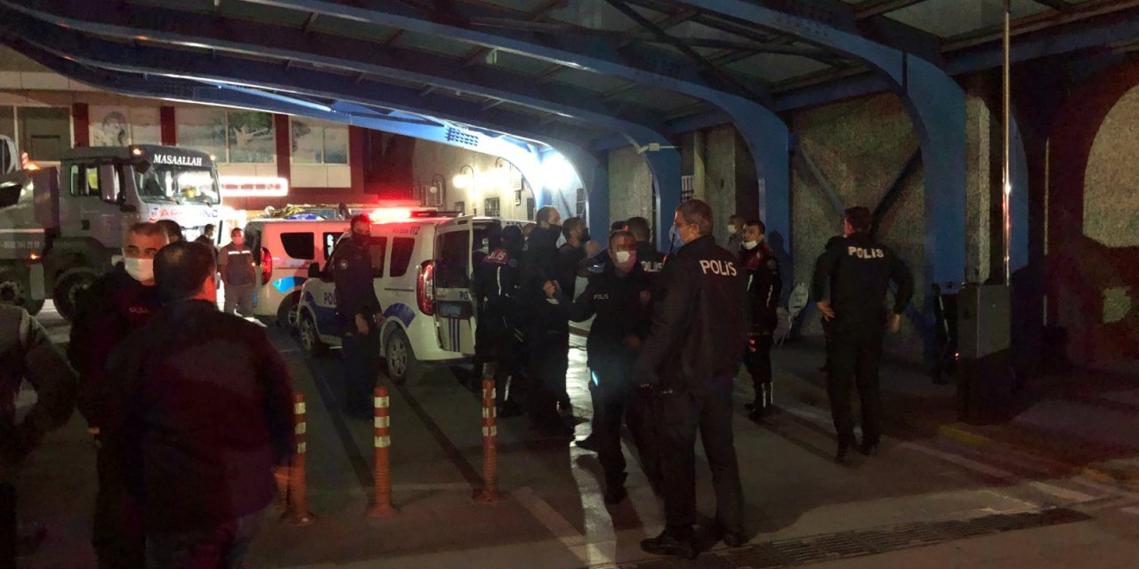Gençlerin 'kız meselesi' tartışması kanlı bitti: 1 ölü