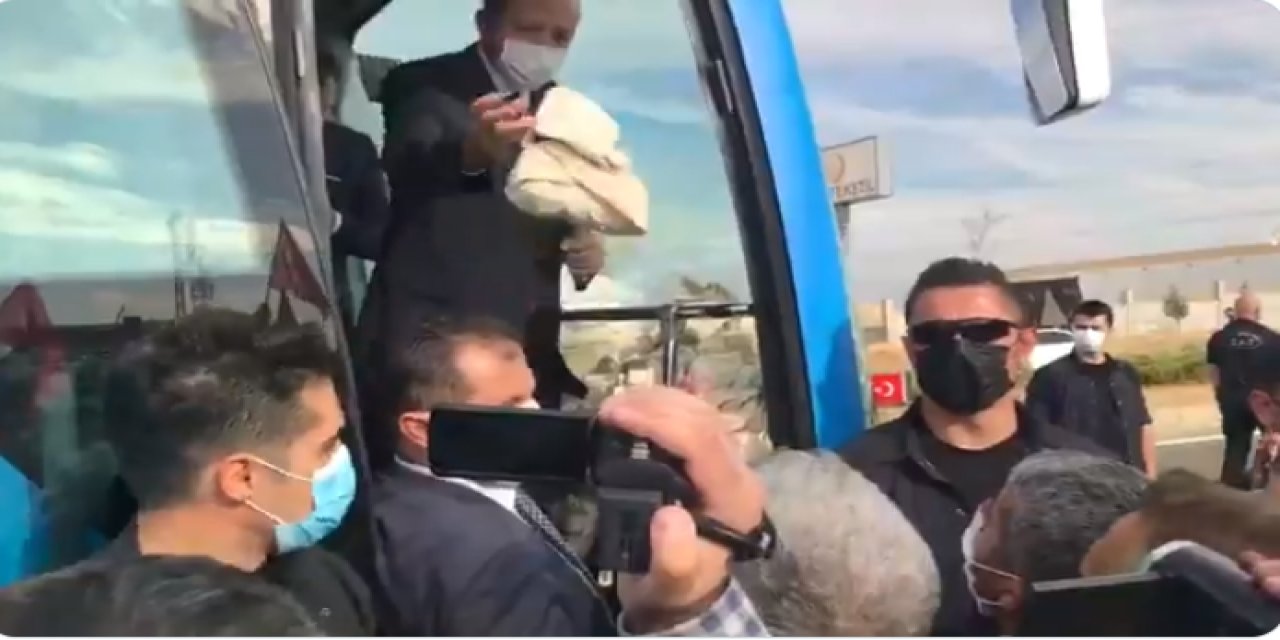 Erdoğan'dan 'Evimize ekmek götüremiyoruz!' diyen esnafa: Al bu keyif çayını iç