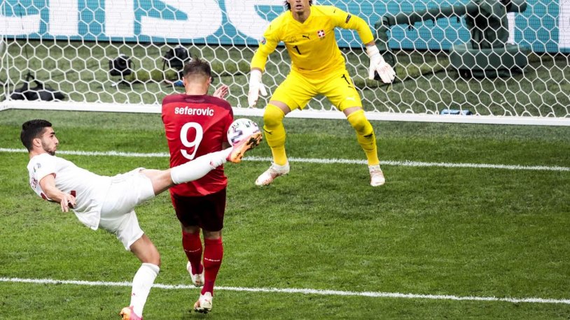 EURO 2020'de ilk yarı finalist belli oldu