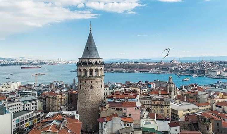 Yüzde 200'lük zam gelmişti... Galata Kulesi'ne ziyaretlere getirilen zammı böyle savundular!