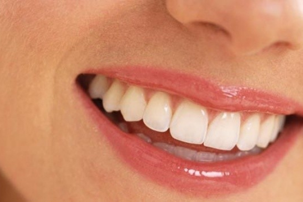 Hamilelikte ilk 3 ay diş tedavisine dikkat edilmeli