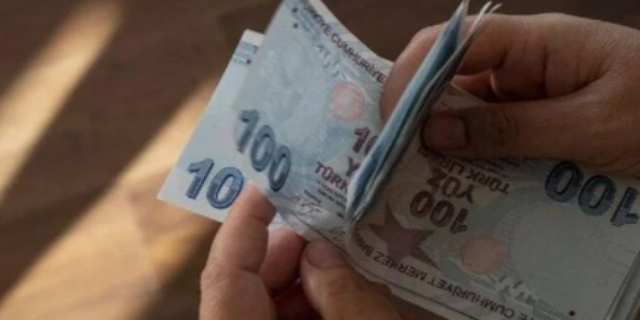 Emeklilerin beklediği haber geldi! İşte Bayram İkramiyelerinin ödeneceği tarih!