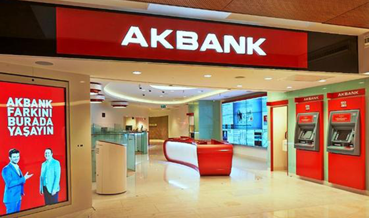 Sistemleri çöken Akbank'tan yeni açıklama
