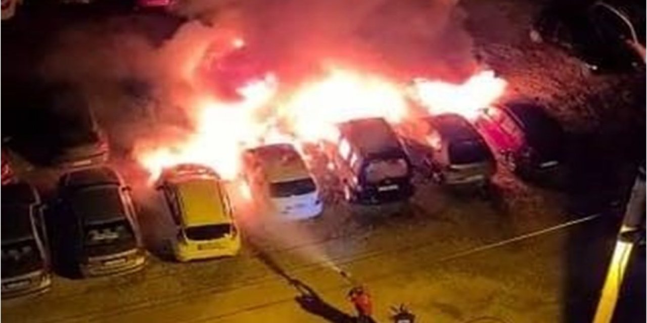 Otoparkta yangın çıktı; 12 araç küle döndü!