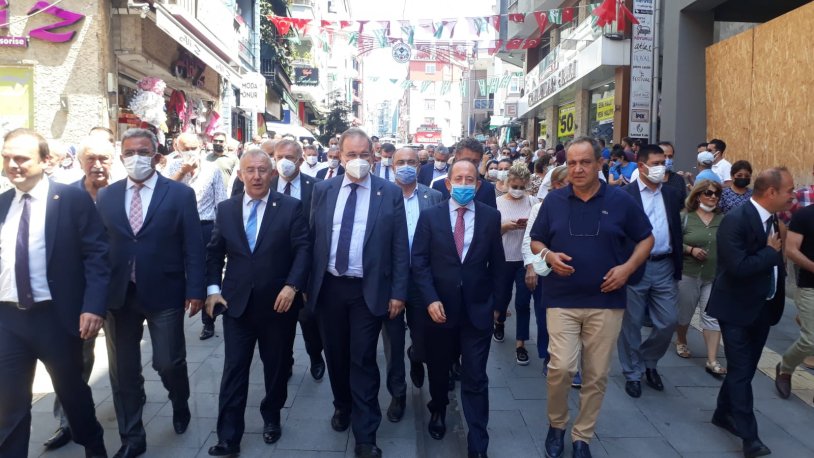 Faik Öztrak'tan Giresun'da çarpıcı açıklamalar! 'Demokrafik fırsat penceresi bu ülke için açık'