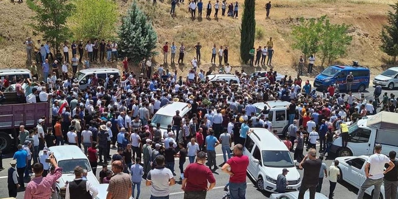 Tütün üreticilerinin evlerine baskın! Çok sayıda kişi gözaltına alındı...