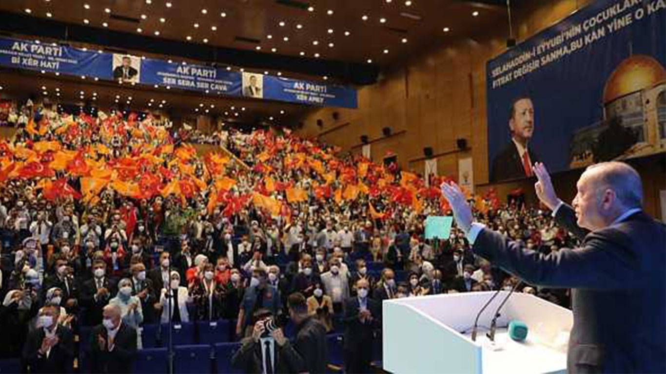 Devlet Bahçeli küplere binecek! Diyarbakırlılar Erdoğan'a öyle bir slogan attı ki...