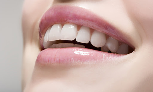 Dişlerdeki estetik görünüm sosyal ilişkileri de etkiliyor