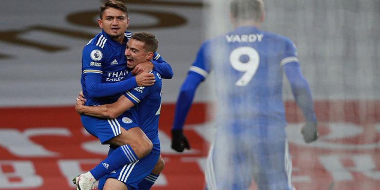 Leicester City'den Arsenal karşısında tarihi galibiyet! Asist Cengiz Ünder'den