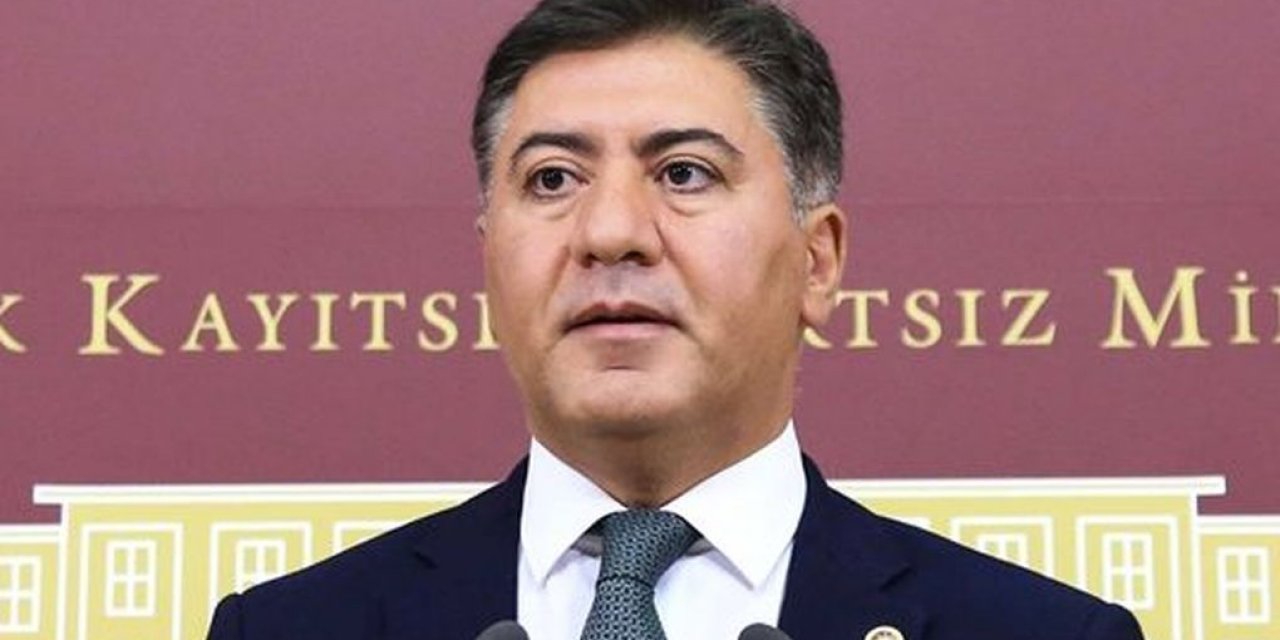 CHP’li Emir, Cumhurbaşkanı Erdoğan’ın “Fransız markalarını satın almayın' sözlerine 'Ya Türkiye’ye grip aşısı gönderen tek firmanın Fransız olduğunu bilmiyor ya da aşısını olmuş kafası rahat” dedi