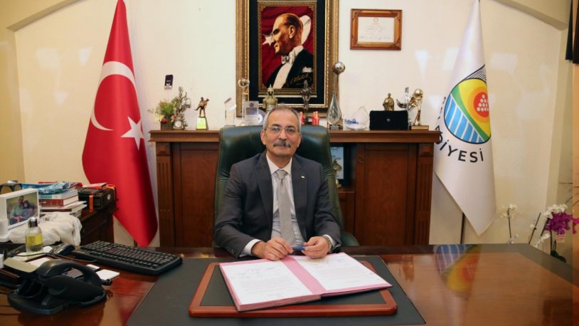 Tarsus Belediye Başkanı trafik kazası geçirdi