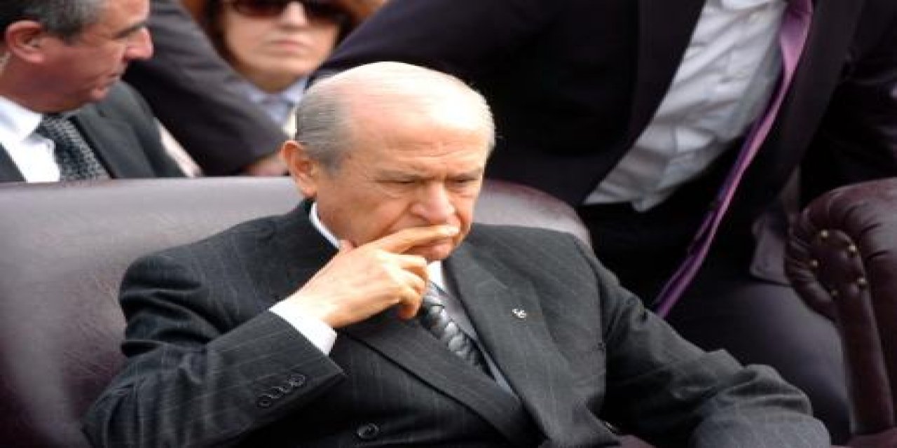 MHP kan kaybediyor... MetroPOLL'ün anketinden Bahçeli'ye soğuk duş! Seçmenini en çok kaybeden parti oldu!
