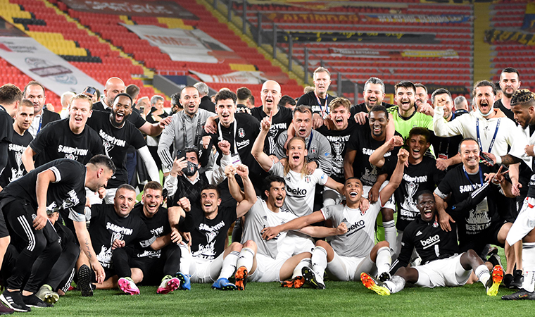 Beşiktaş, transferi resmen duyurdu