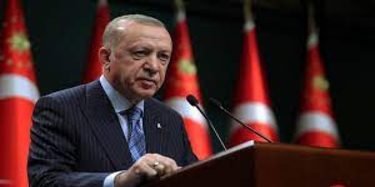 "Yandaş kalemlerden okuyamayacağınız için bakın burası çok önemli!" dedi ve... Ahmet Takan'dan çok konuşulacak yazı: Erdoğan’ın “oyun teorisi”ne katkıları!..