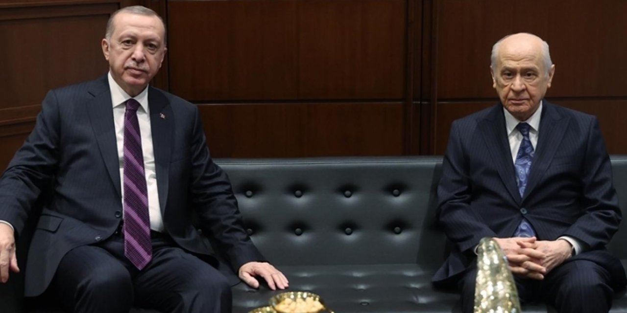 "Serok Erdoğan" sloganları MHP’yi rahatsız etti mi? Abdulkadir Selvi açıkladı!