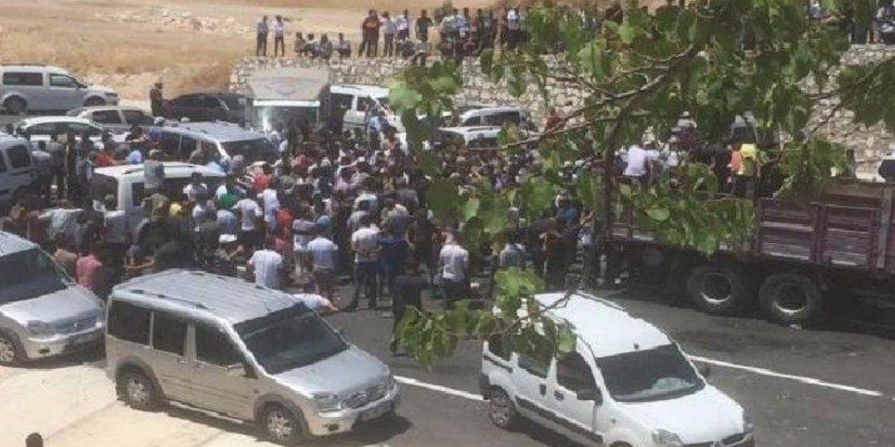 MHP’lilerden "tutuklama" tepkisi! Partiden toplu istifa geldi!