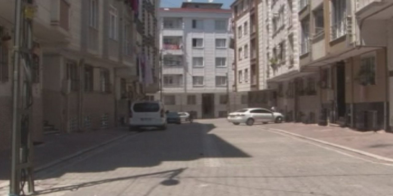 Aldatıldığından şüphelenen kadın kocasını sırtından bıçakladı!