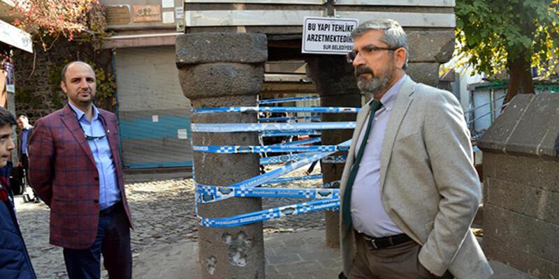 Dört Ayaklı Minare önünde basın açıklaması yaptığı sırada vurularak hayatını kaybetmişti... Tahir Elçi davasında yeni gelişme